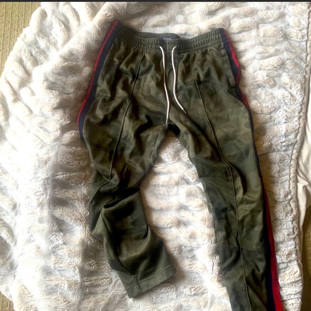 Abercrombie & Fitch men’s joggers